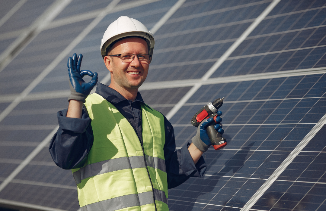solar panel installer
